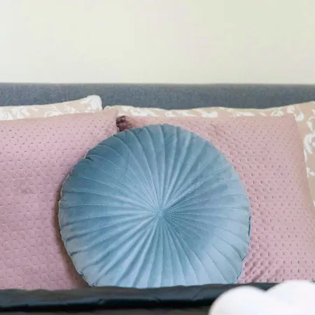 Exclusive & Spacious W/ 4bedrm 2bathrm * Budapest