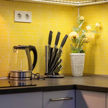 Exclusive & Spacious W/ 4bedrm 2bathrm *