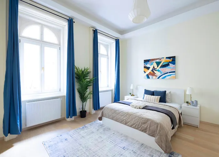 Exclusive & Spacious W/ 4bedrm 2bathrm